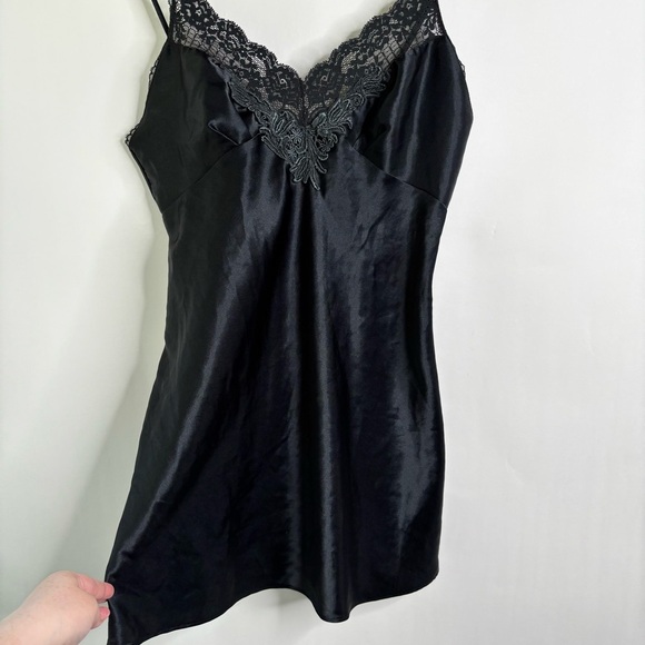Vintage 90s Victoria's Secret Black Lace Slip Dress size Medium - Picture 4 of 9
